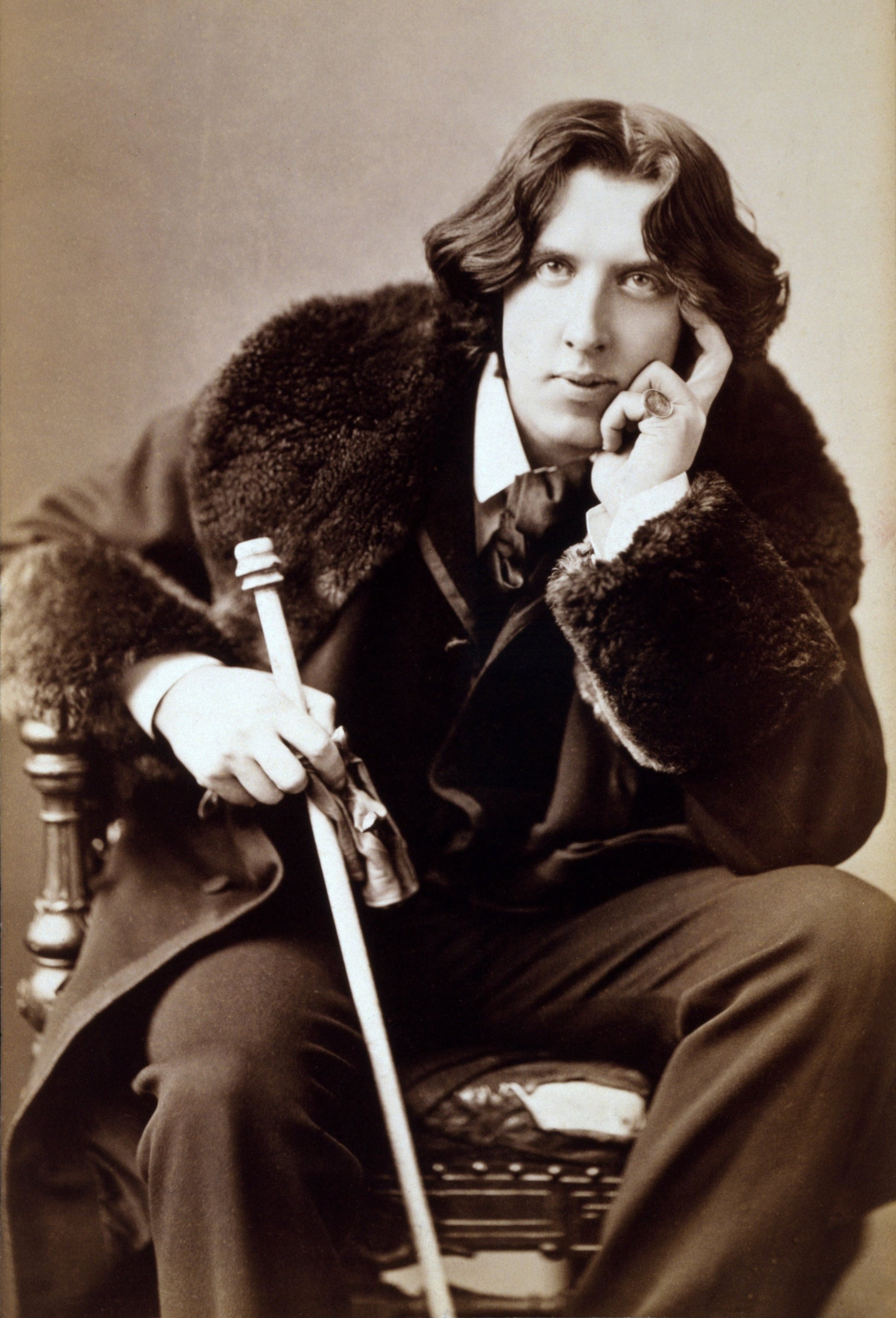 Oscar Wilde Chatbot - Socialdraft